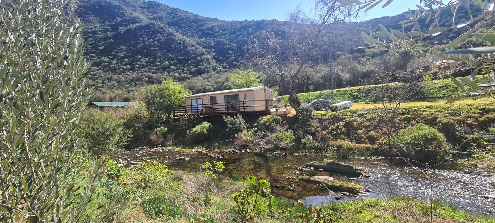 Old Mill Lodge, Seasonal Working Ostrich Farm & Restaurant, Oudtshoorn Habitación foto